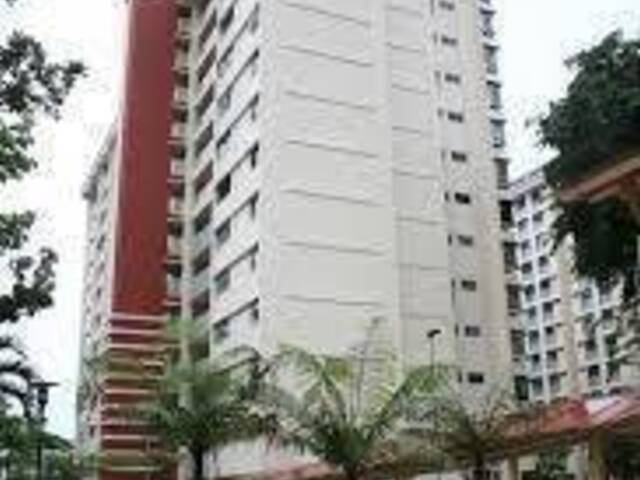 Common Room for rent at Blk 646 Ang Mo Kio Avenue 6, (Single Pax Only) NO AGENT FEE