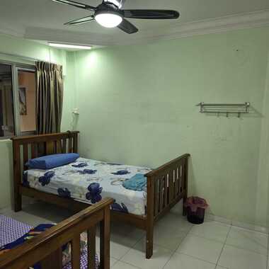 Fully furnished 2 Bedroom with living space and separate access and privacy.