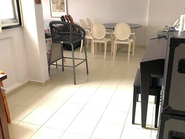 4R flat for rent at Blk 408 Pandan Gardens. NO AGENT FEE