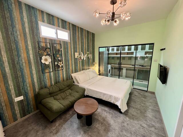 No Agent Fees The Garden Glow Studio No Owner Private Kitchen + Bathroom + Washer