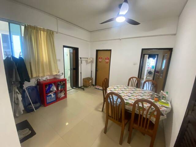 Summer Green/11 Boon Teck Road, Singapore 329585/For 1-2 pax/Available Immediate