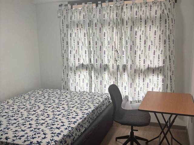 Master room or common room at 125a Tengah drive for rent! Aircon wifi!