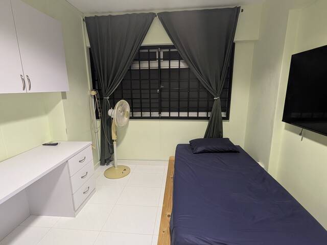 Pasir Ris Street 21 Common Room for Rent
