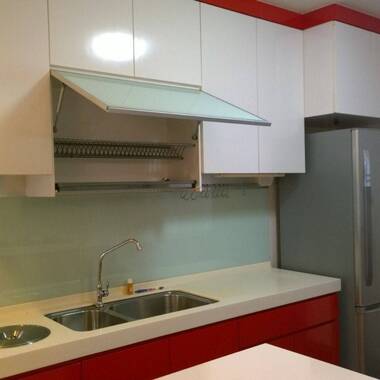5 mins to Hougang MRT HDB flat w 3 rooms, renovated fully furnished, aircon, avail 8 june