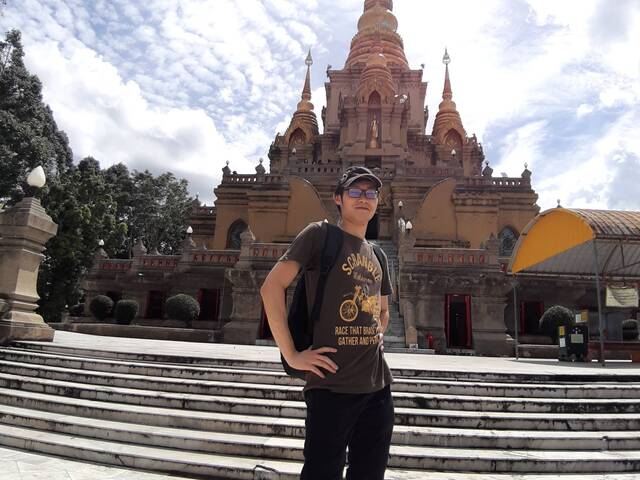 Yu Yan Jian is looking for a room in Rochor