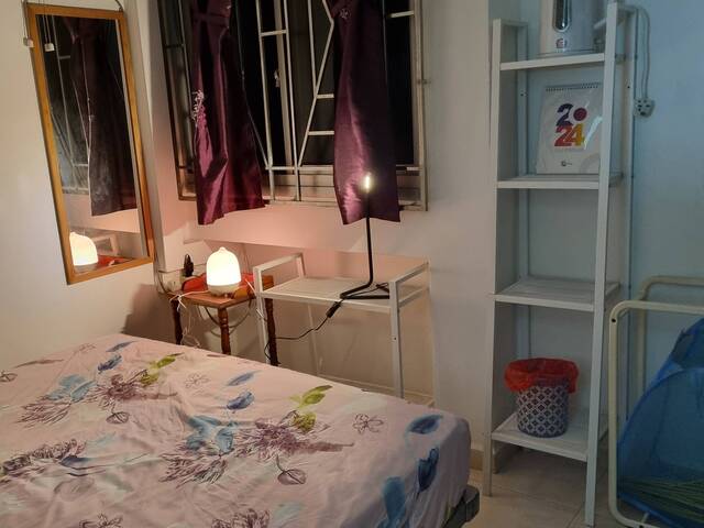 Central Redhill MRT , Privacy Common Room for Rent , Available 01 June 2026