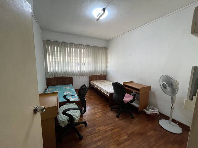 Near Jalan Besar MRT! Common room at 632 veerasamy road for rent! Aircon wifi!