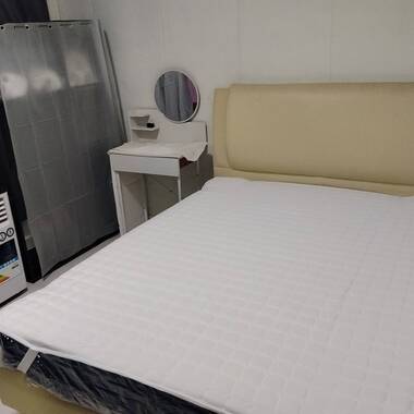 Room for rent for singles