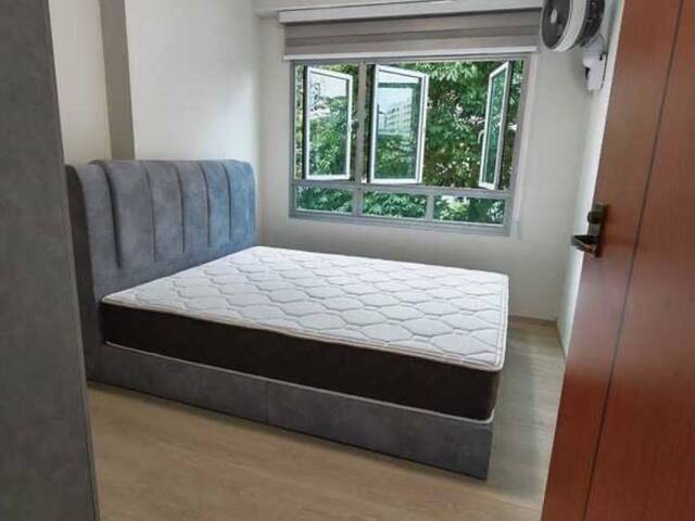Common room at 448 yishun ring road for rent! Aircon wifi!