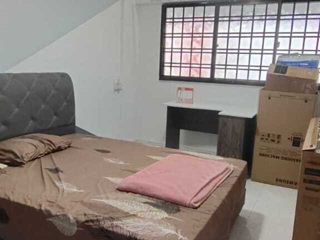 2 Common Rooms for Rent - Jurong West