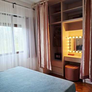 Rare 2 en-suite bedroom condo next to mrt station