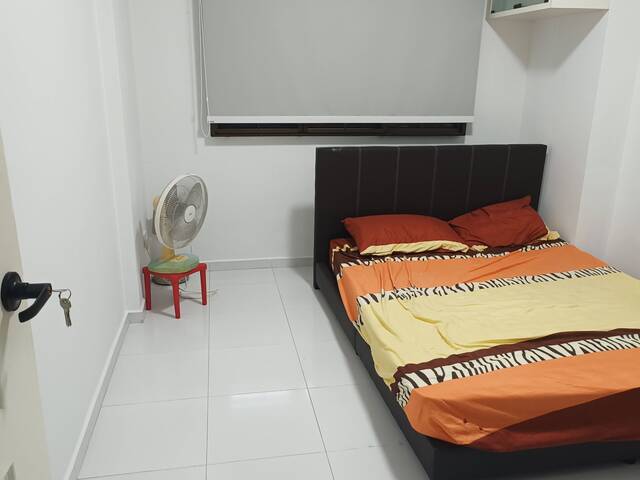 Common room for rent