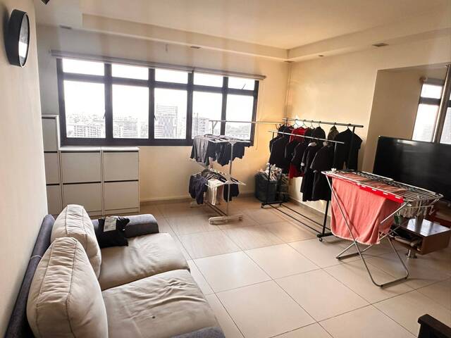 3min from Lavender Mrt Masters Bedroom