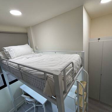 Garden View Room @ CBD fringe - SMU, Raffles & Farrer Park Hospitals, EW11, DT22, DT23, NE8 in 11min
