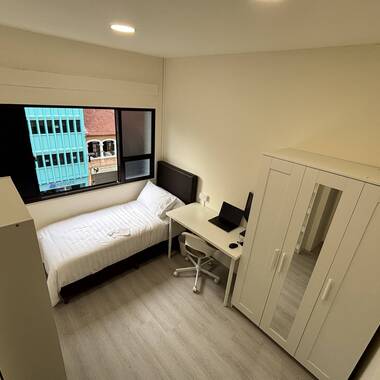 Rare Spacious Room @ City Fringe (SMU, LASALLE, MICRON w/in 12 min)