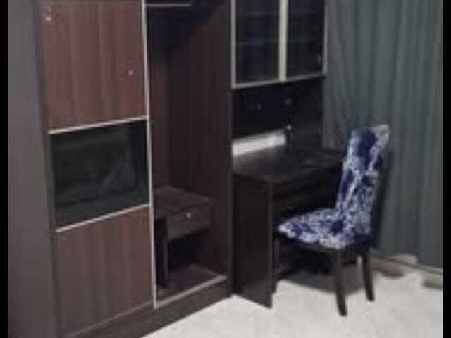 Sharing room available in taman jurong