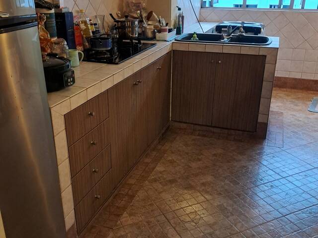 1 female roommate- 506 Ang Mo Kio Ave 8