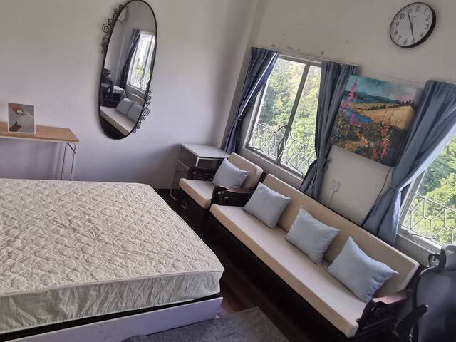 Orchard Central Somerset MRT master room