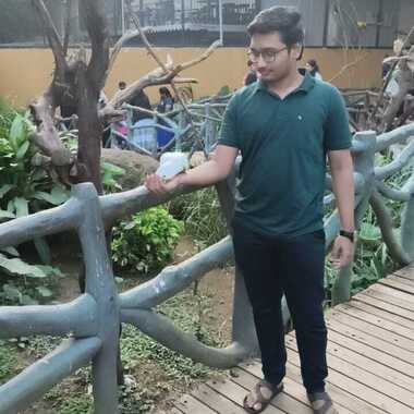 Aamira Samrin is looking for a room in Punggol