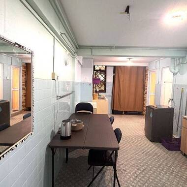 3R flat for rent at Blk 111 Ho Ching Road!