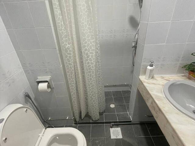 Available June 2 - Common Room/Include Utilities/Wifi/Aircon/No Agent Fee/Light Cooking Allowed/Was