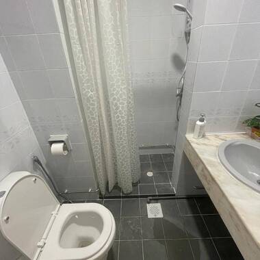 Available June 2 - Common Room/Include Utilities/Wifi/Aircon/No Agent Fee/Light Cooking Allowed/Was