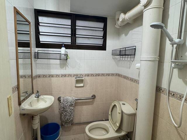 Share Room at Ang Mo Kio