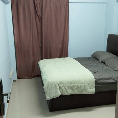 4Room flat for rental