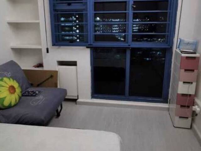 bg