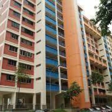 Common Room for rent at Blk 305 Bukit Batok Street 31. No Owner! NO AGENT FEE