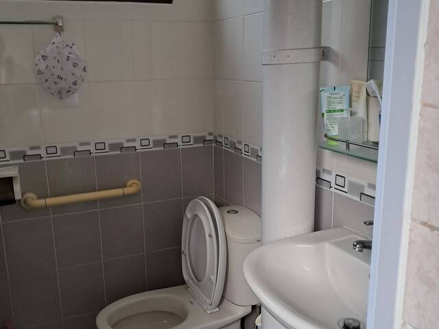 506 Ang Mo Kio Ave 8-looking for 1 roommate