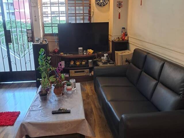 506 Ang Mo Kio Ave 8-looking for 1 roommate