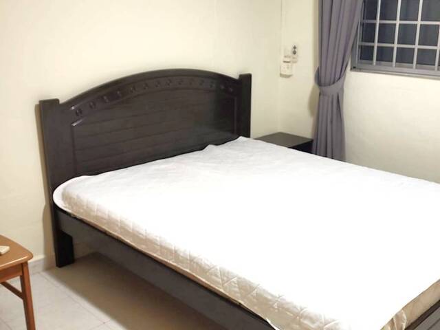 Common Rom for rent at Blk 201 Serangoon Central. (Male Only) NO AGENT FEE