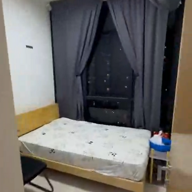 Premium Student Room for Rent @ Clementi