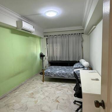 Single room for rental