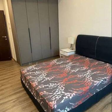 Available June 12 - Include Utilities/Wifi/Aircon/No Agent Fee/Light Cooking Allowed/Washing Machin