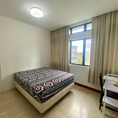 Available June 2 - Common Room/Include Utilities/Wifi/Aircon/No Agent Fee/Light Cooking Allowed/Was