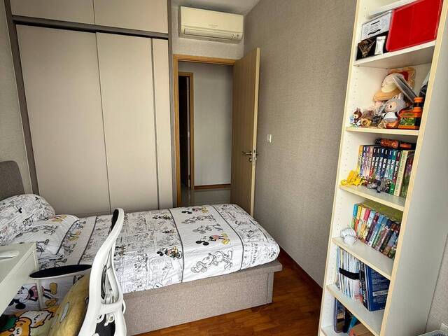 Common Room with Shared Bathroom for Rent – Forestville EC, Woodlands Drive 16