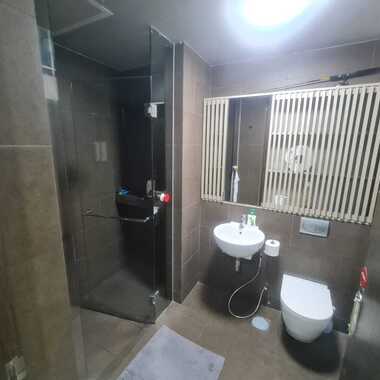 THE WOODS, common room for 1 pax (OWN BALCONY) - own washing machine