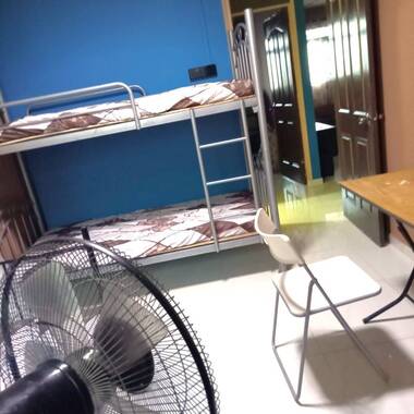 Master Room for rent at Blk 420 Bukit Batok West Avenue 2. Female environment! no agent fee