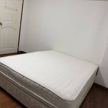 A Spacious Common Room For Rent (Clean & Cosy)