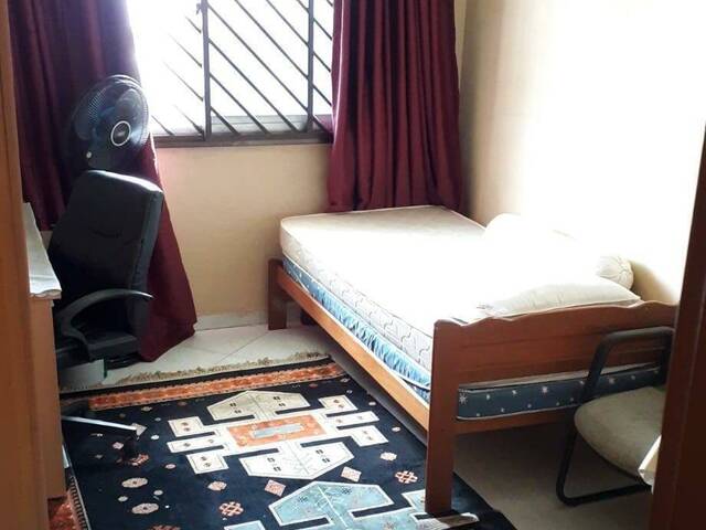 BLK 230 CHOA CHU KANG CENTRAL BESIDE SOUTH VIEW LRT/ 5 MIN MRT