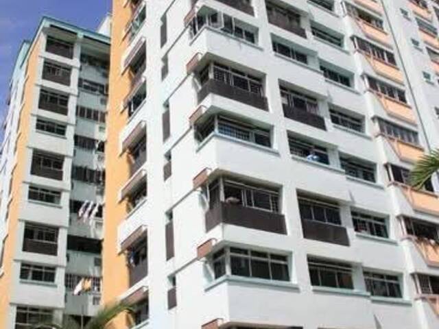 2 Common room for rent at Blk 358 Woodlands Avenue 5. Near to Woodlands MRT! NO AGENT FEE