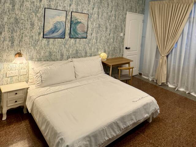 No Agent Fee No Owner Maison Bleu Studio Near Eateries And Shopping Mall