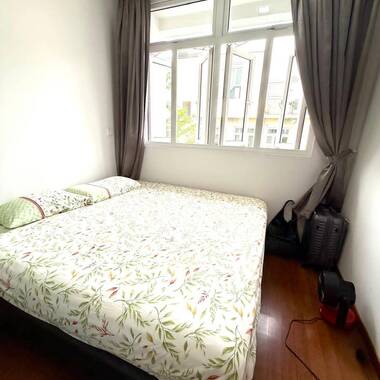 Liveable space in the East