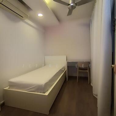 Common Room @ Clementi Ave 3 BLK 449! NO AGENT FEE!