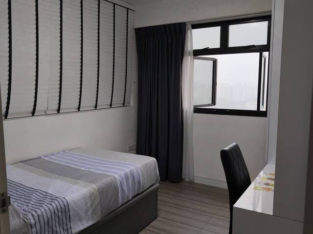 Common room for rent