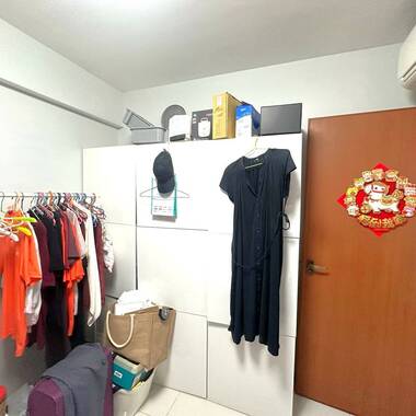 Common Room for rent at Blk 932A Hougang Avenue 9. (Female Only) no agent fee