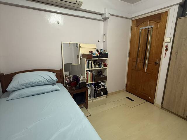 Room for rent