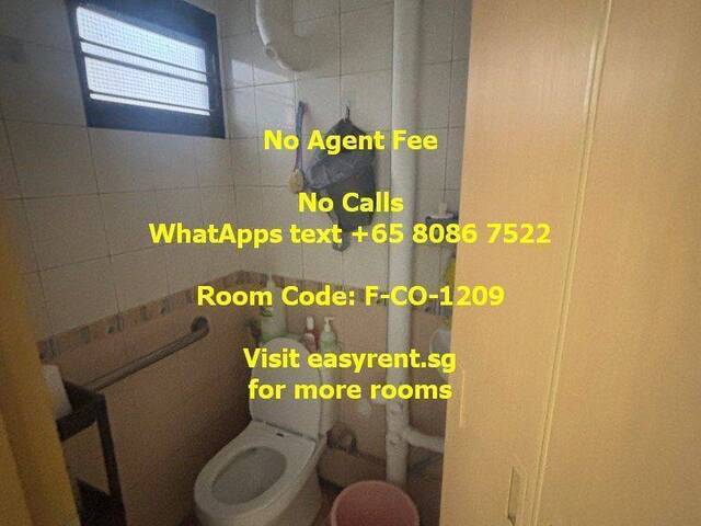 Ang Mo Kio MRT Master Room